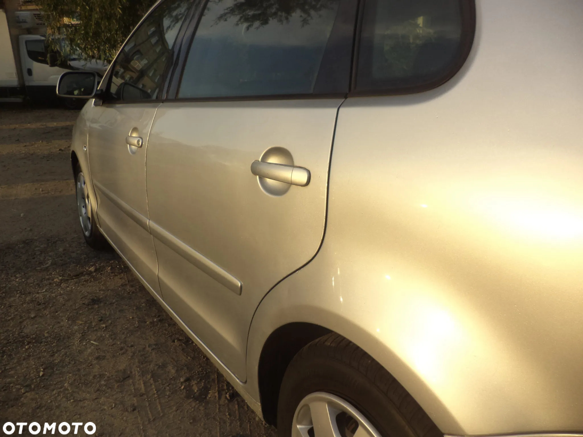 Volkswagen Polo 1.9 TDI Highline - 17