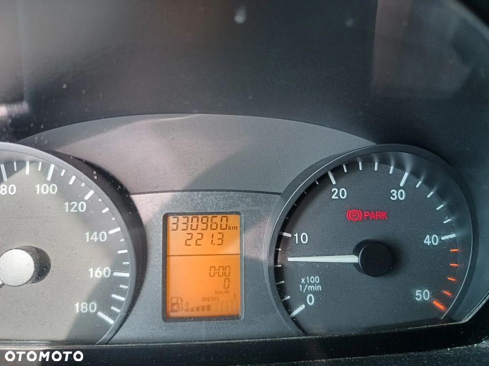 Mercedes-Benz Sprinter 2.7 CDI 9 osób klima hak 3 tony - 4