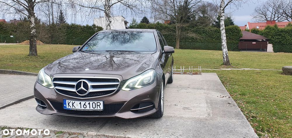 Mercedes-Benz Klasa E 220 CDI BlueEff Avantgarde - 3