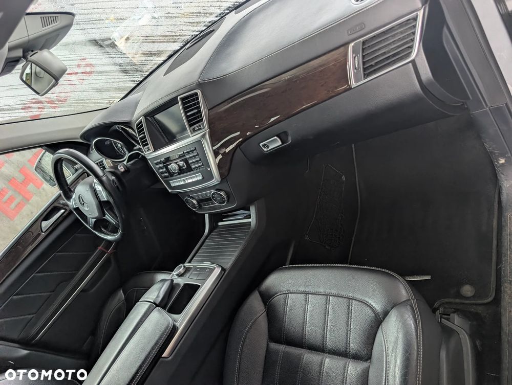 Mercedes-Benz GL 350 BlueTEC 4-Matic - 7