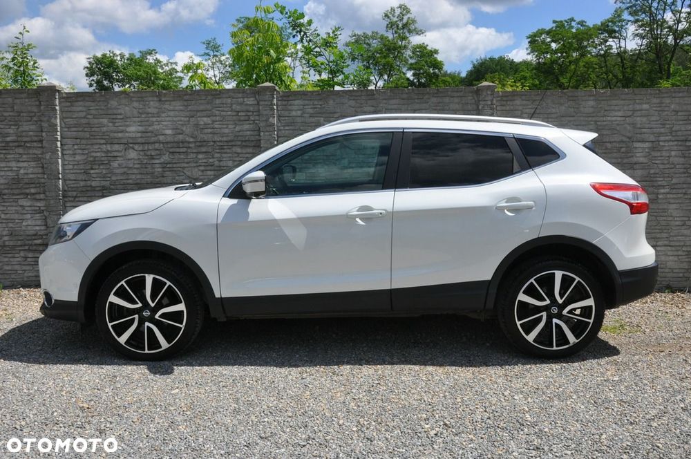 Nissan Qashqai - 2