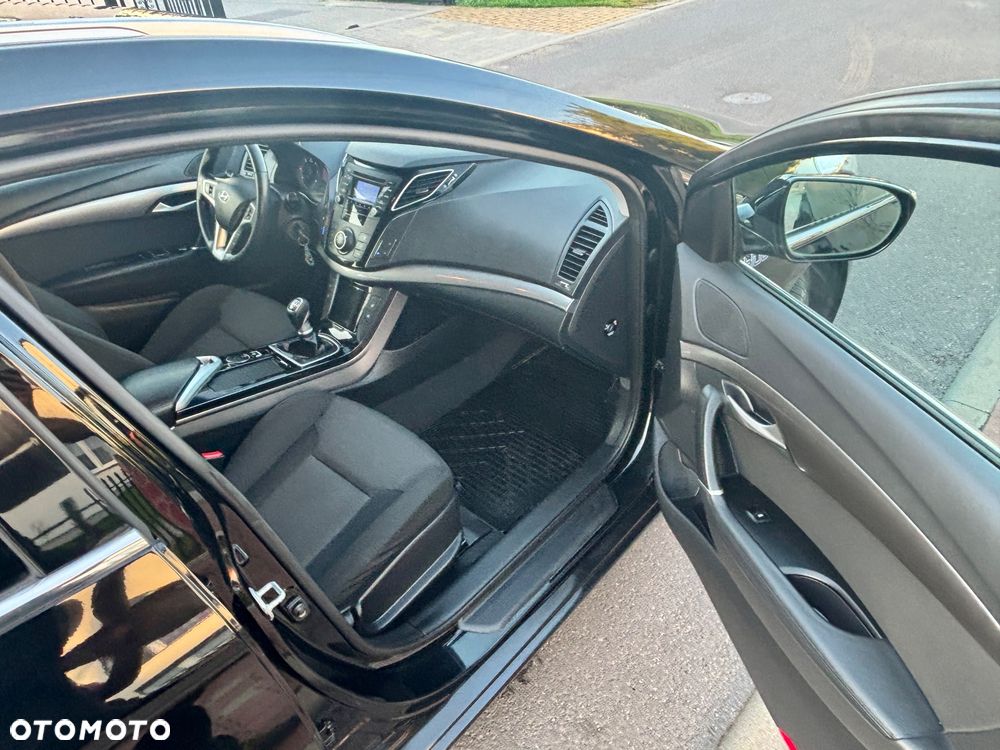 Hyundai i40 Kombi blue 1.7 CRDi Style - 15