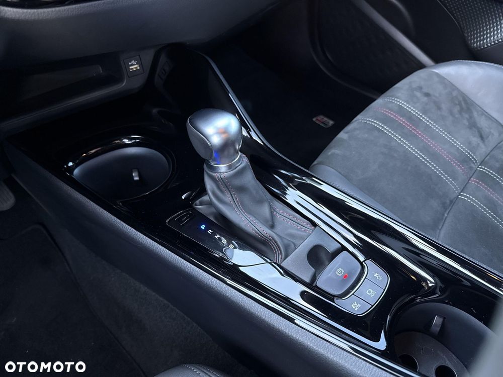 Toyota C-HR 1.8 Hybrid GPF GR Sport - 27