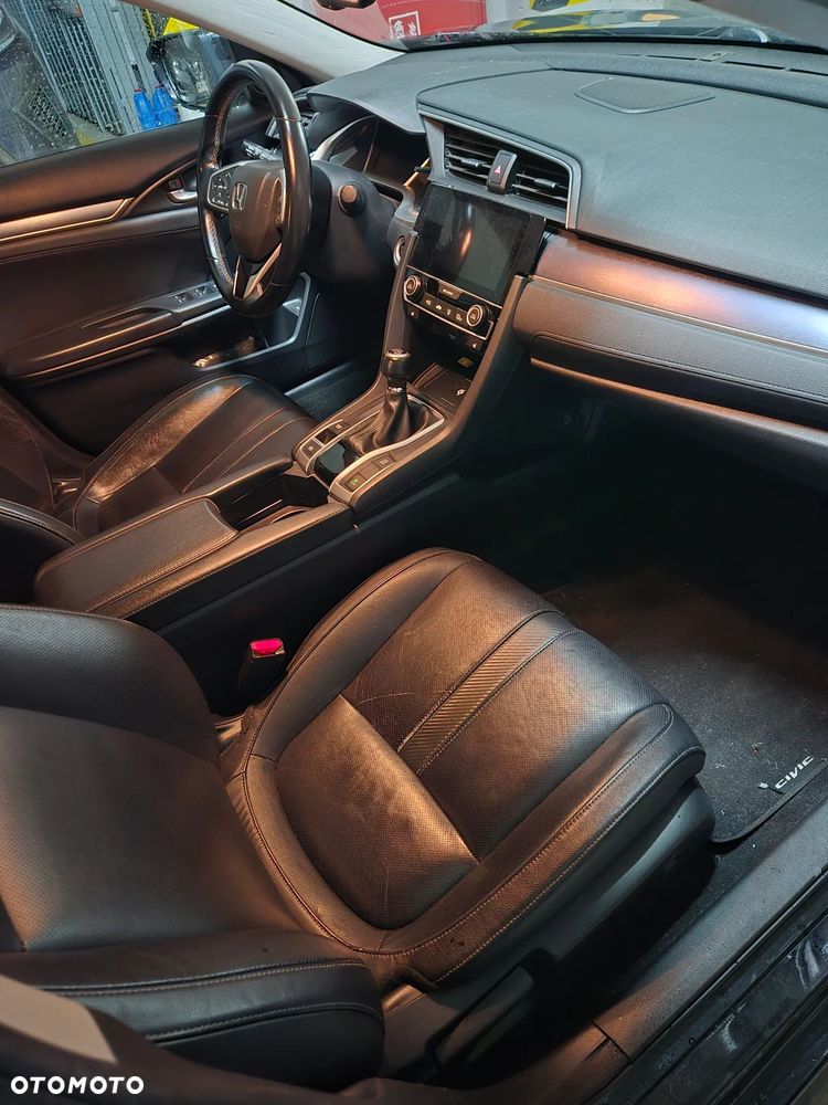 Honda Civic 1.5 T Executive - 30