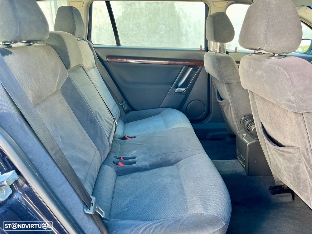 Opel Vectra Caravan 1.9 CDTi Elegance - 33