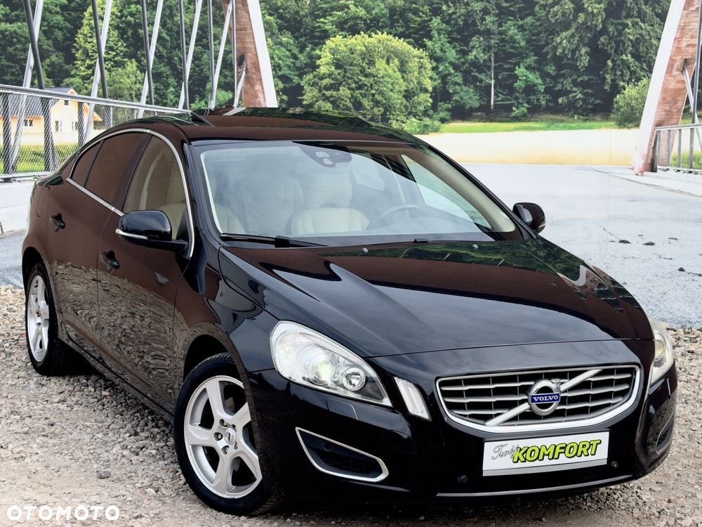 Volvo S60 - 2