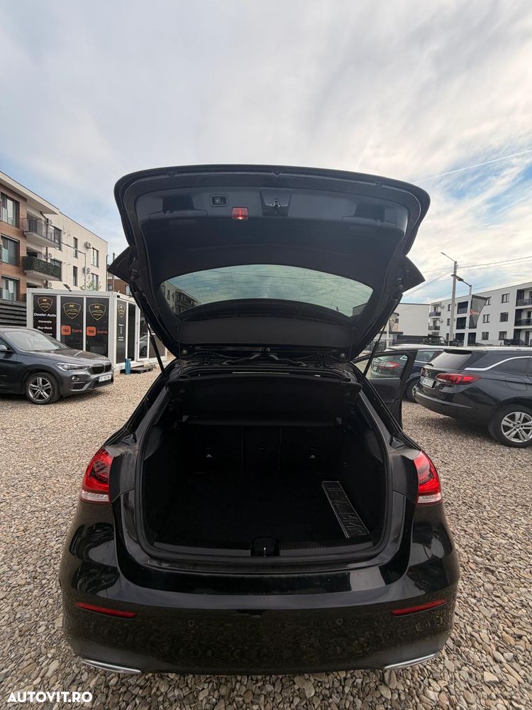 Mercedes-Benz A 180 ver-180-d-8g--dct - 17