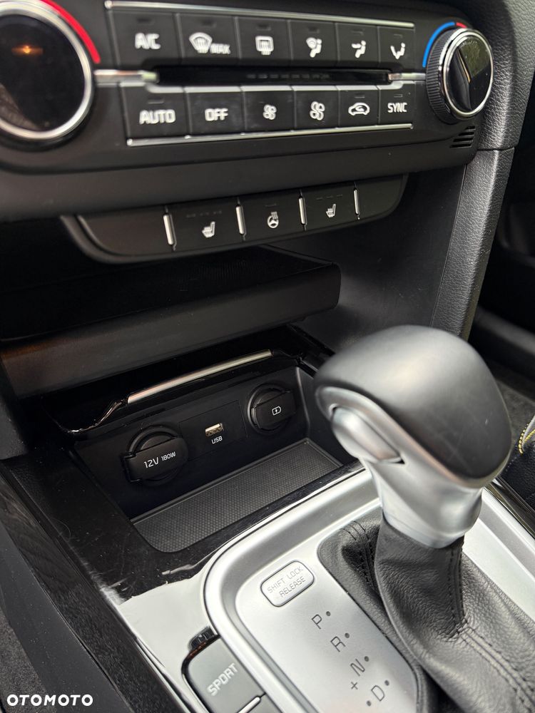Kia XCeed 1.6 CRDi SCR XL DCT - 16