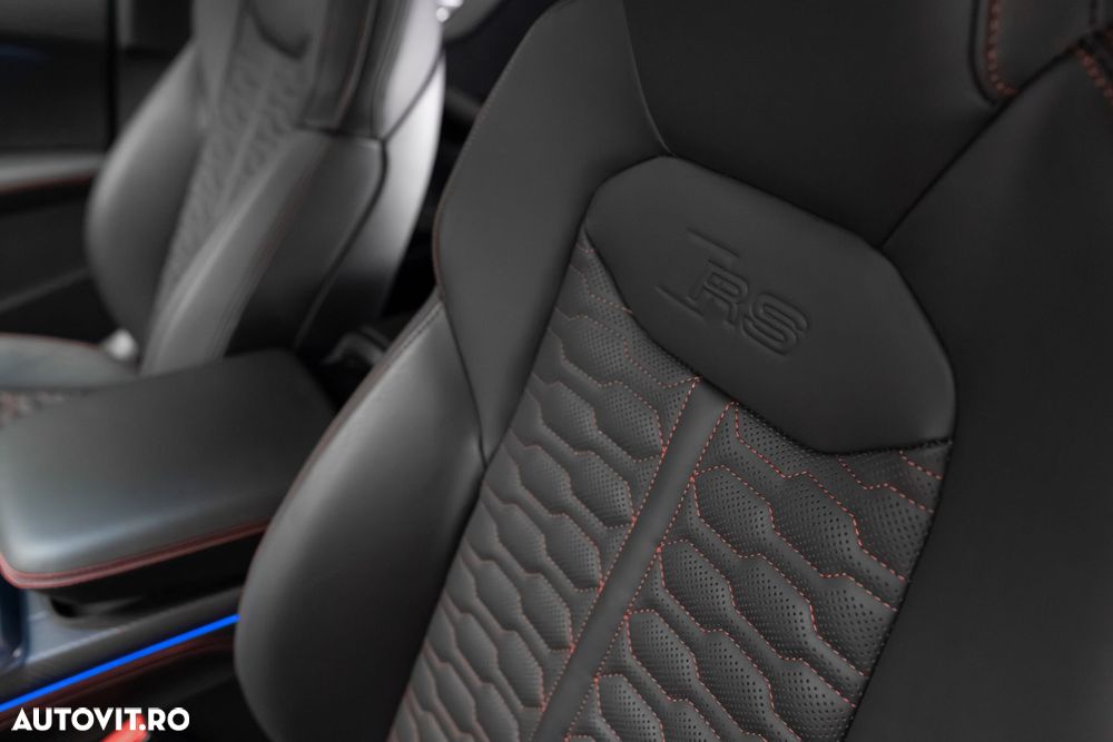 Audi RS Q8 - 25