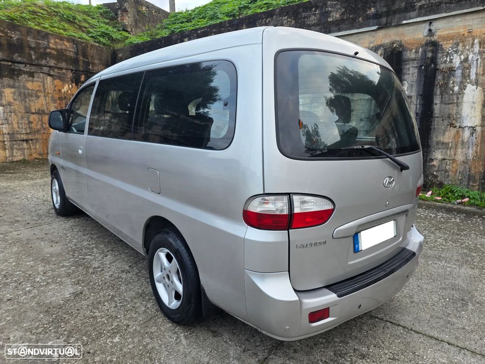 Hyundai H-1 Starex H1 2.5 CRDi SVX Longo - 2