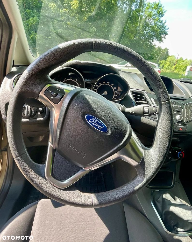 Ford Fiesta 1.25 Gold X - 12