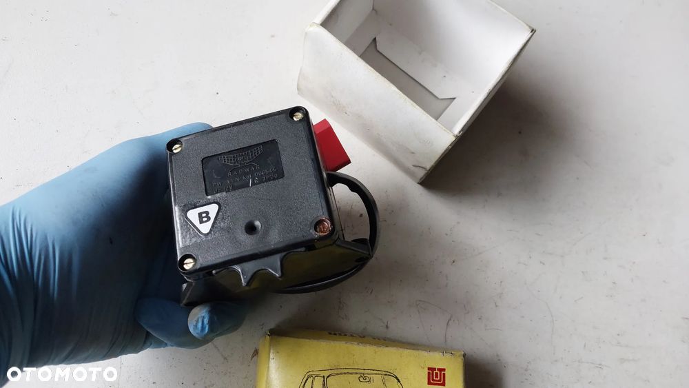 Nowy REGULATOR WYCIERACZEK POLONEZ RADWAR OE 006545 - 3