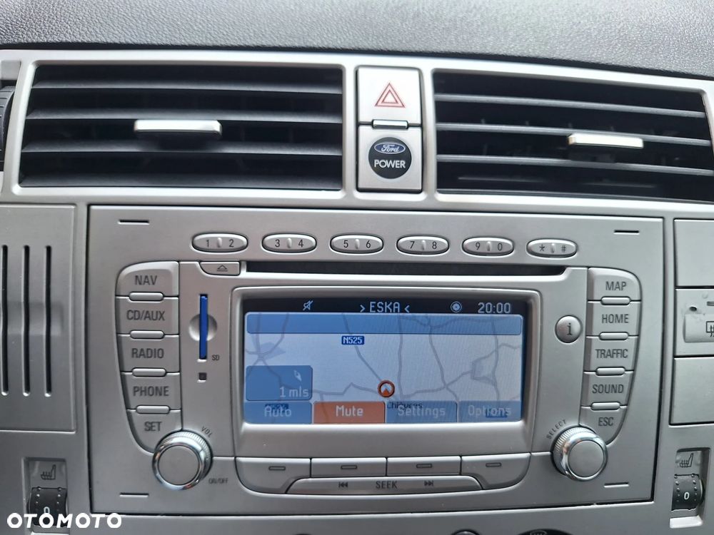 Ford Kuga - 20