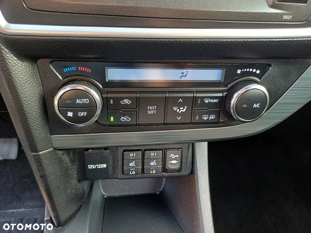 Toyota Auris 1.6 Premium - 15