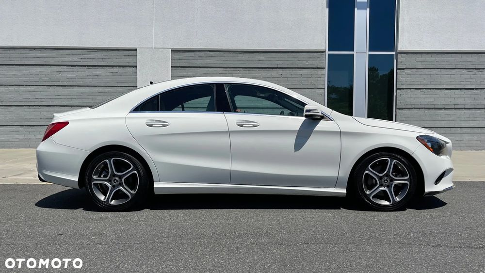 Mercedes-Benz CLA 250 7G-DCT - 2