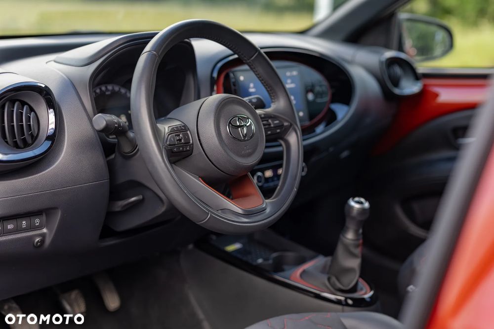 Toyota Aygo 1.0 VVT-i Color Edition - 32