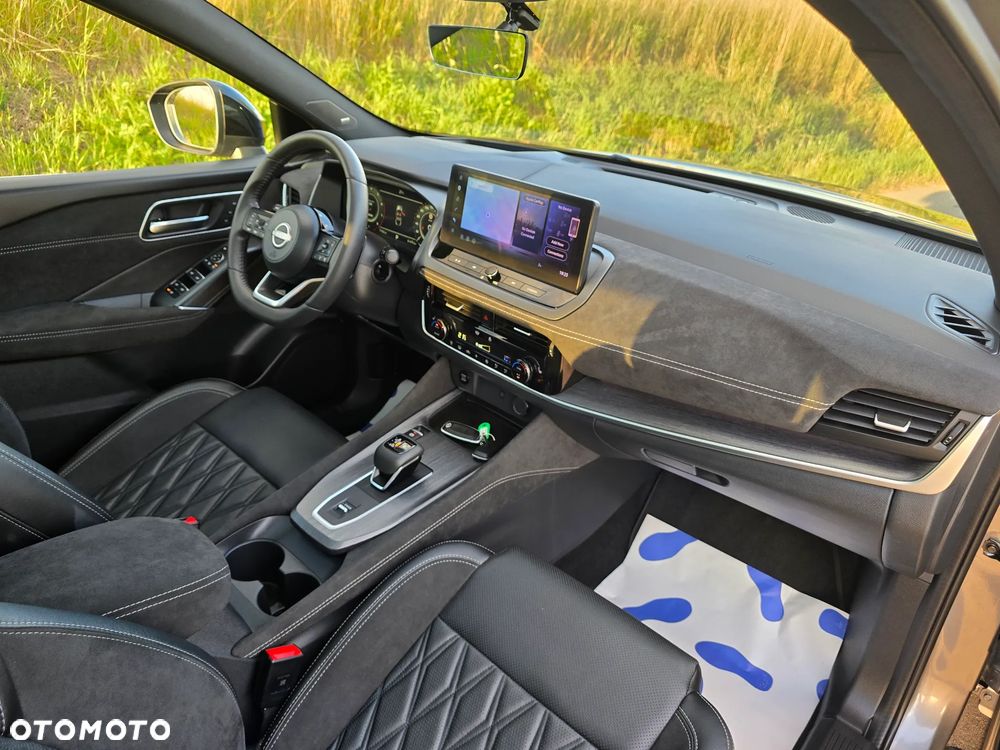 Nissan Qashqai 1.3 DIG-T MHEV Xtronic Tekna+ - 23