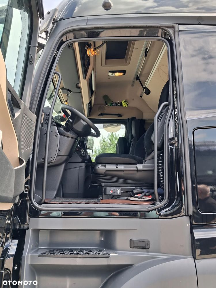 Mercedes-Benz ACTROS / 1851 / Mega - 7