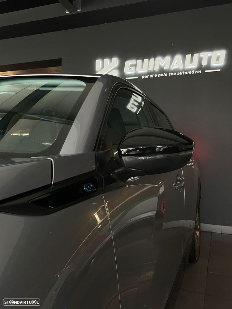 Peugeot e-2008 Allure+ - 3