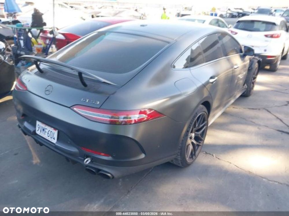 Mercedes-Benz AMG GT - 8