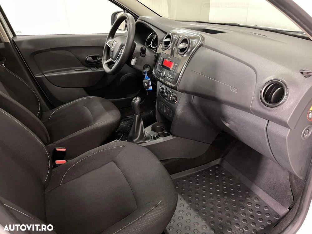 Dacia Logan 1.0 SCe Laureate - 11