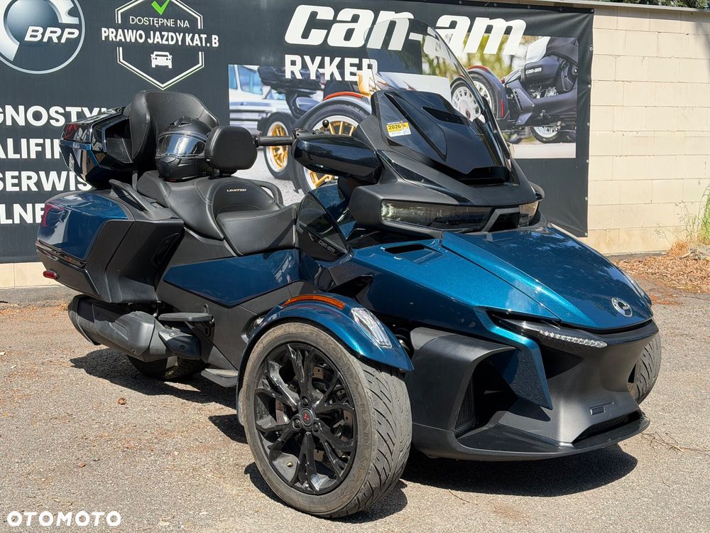 Can-Am Spyder - 1