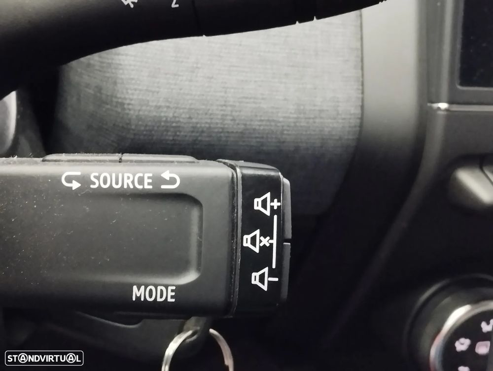 Renault Clio 1.0 TCe Evolution - 24