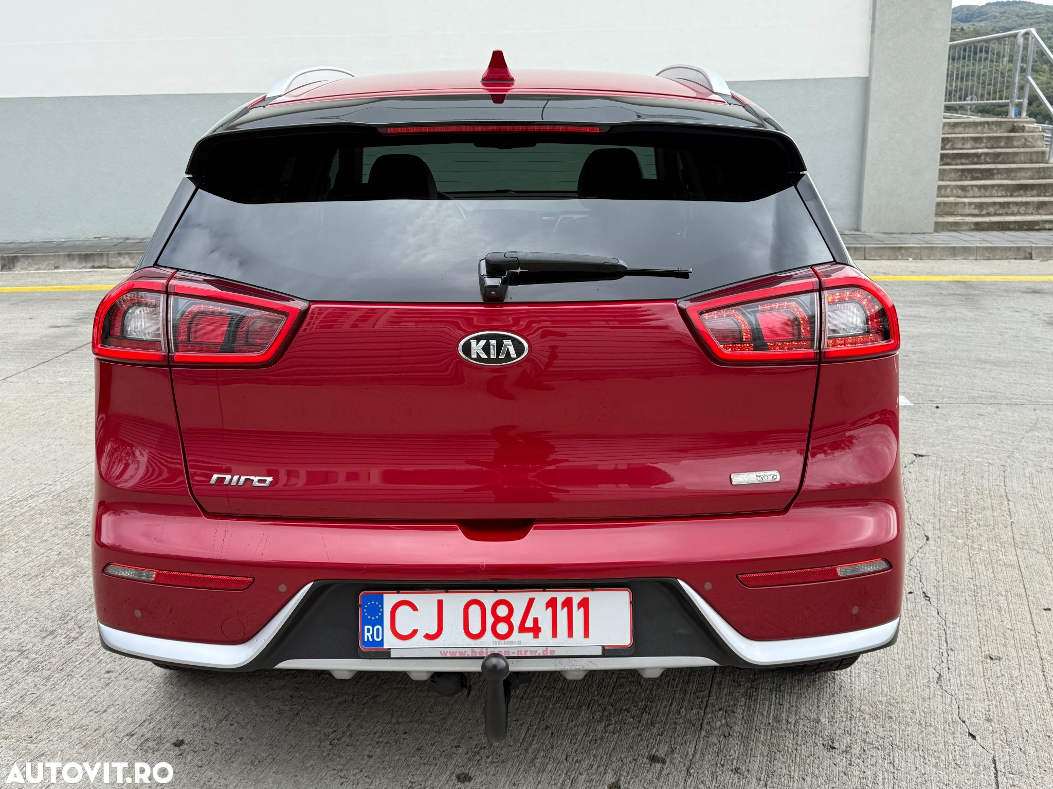 Kia Niro 1.6 GDI 2WD Aut. Spirit - 4