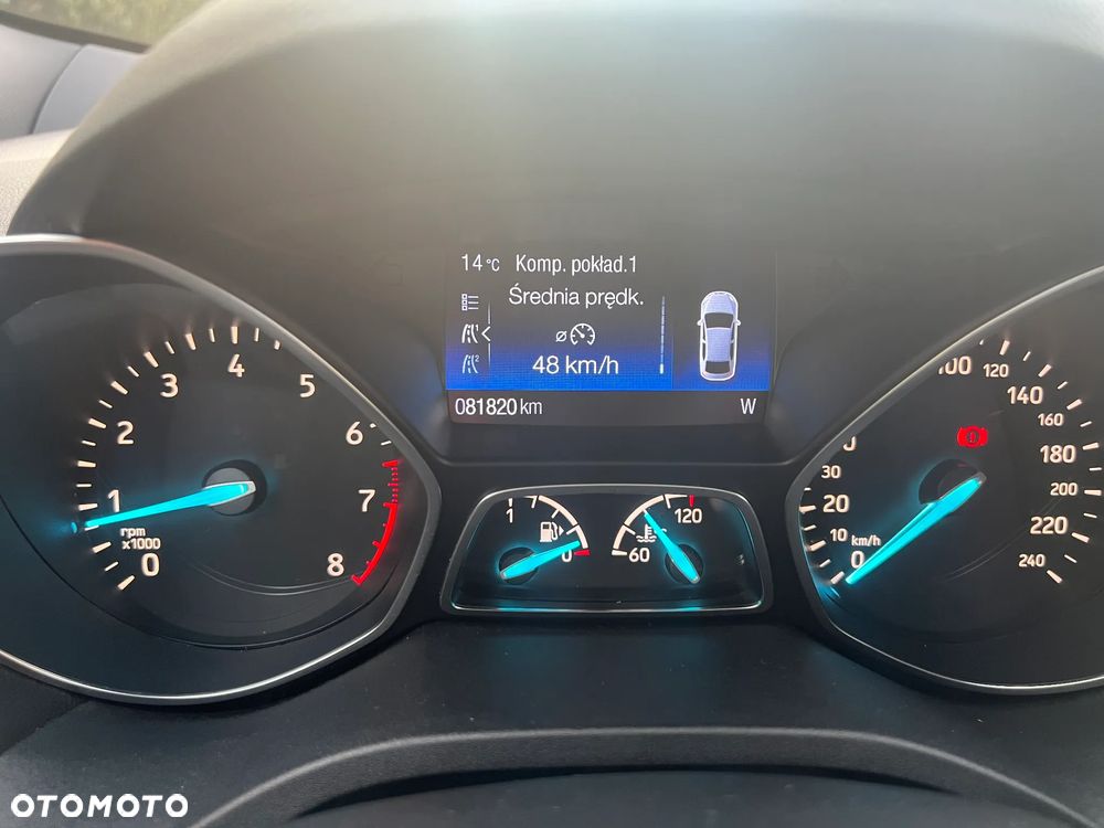 Ford Kuga 1.5 EcoBoost 2x4 ST-Line - 28