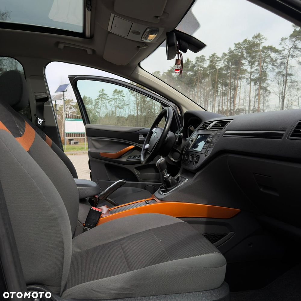 Ford Kuga 2.0 TDCi 4x4 Trend - 15