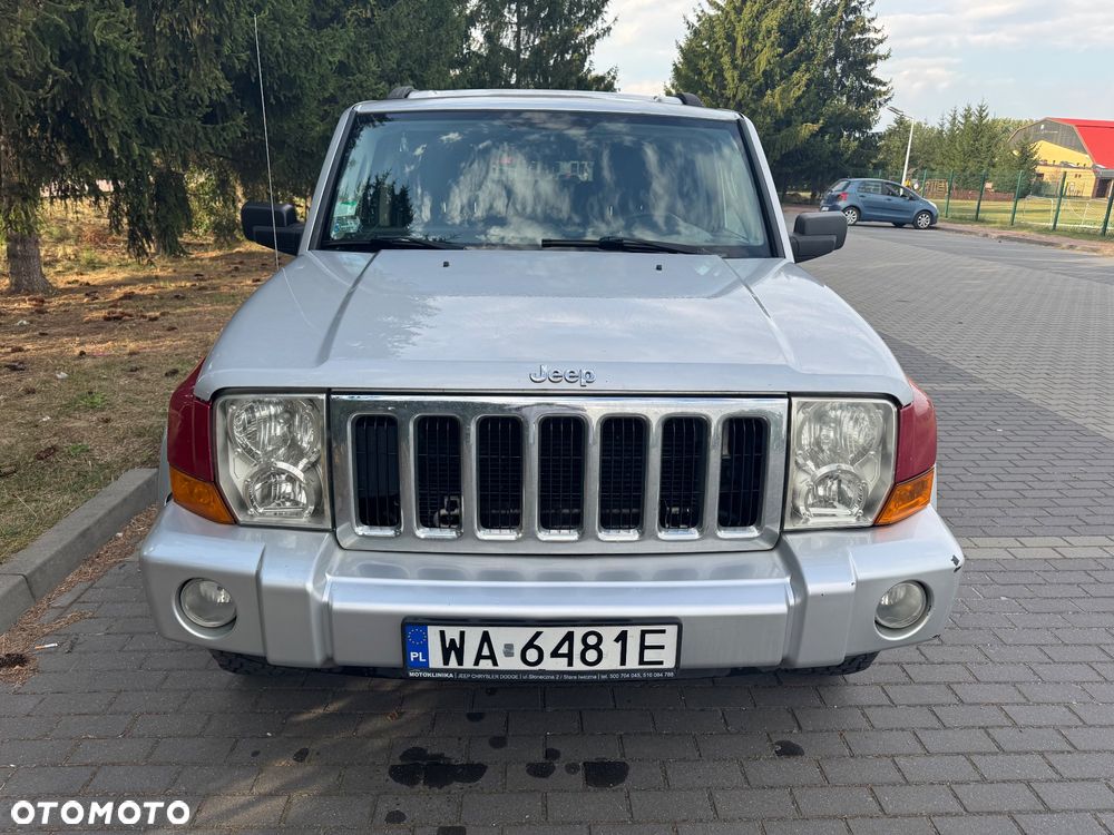 Jeep Commander 3.7 V6 - 6