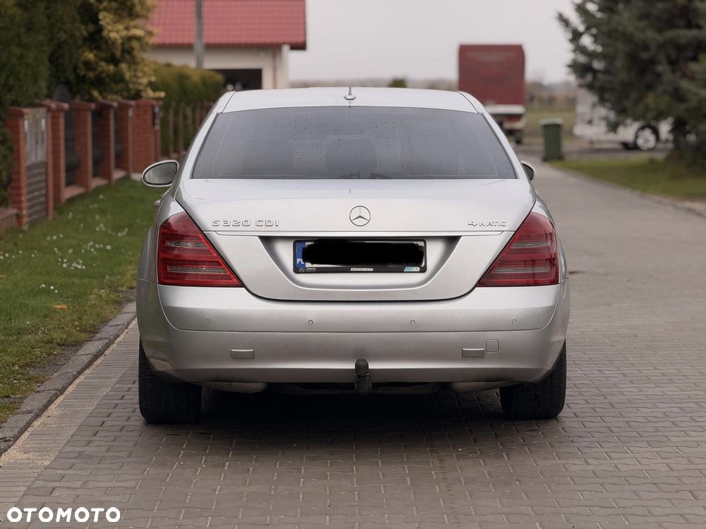 Mercedes-Benz S-Class 2006 photo 3