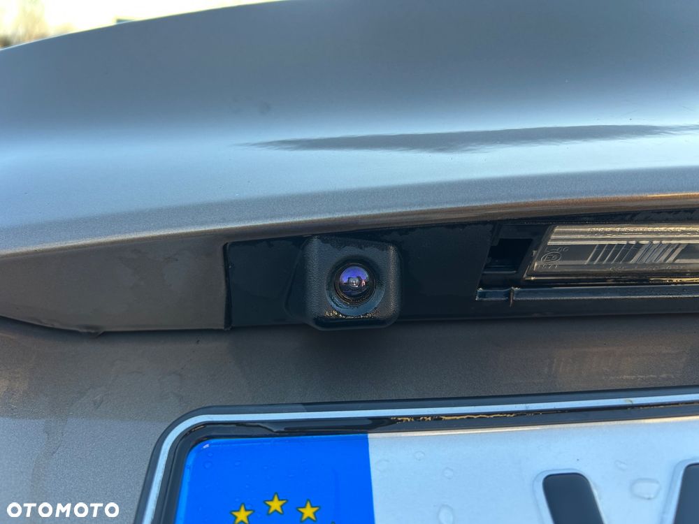 Hyundai ix35 1.6 2WD Fifa World Cup Edition - 32