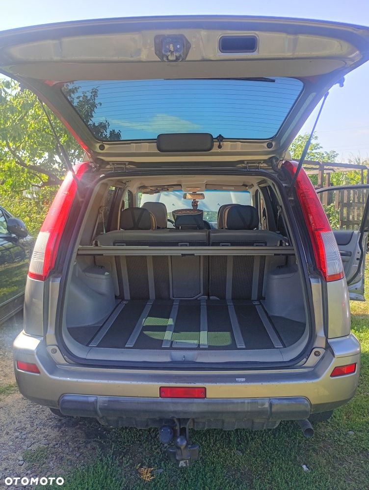 Nissan X-Trail - 8