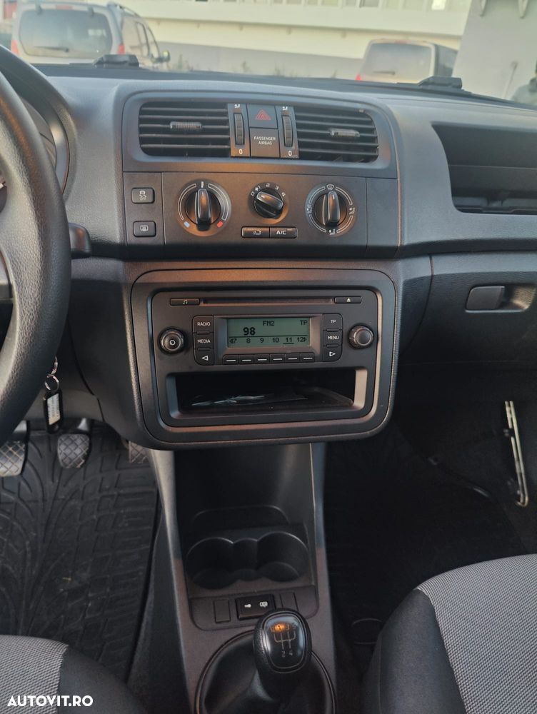 Skoda Fabia 1.2 HTP Ambiente - 6