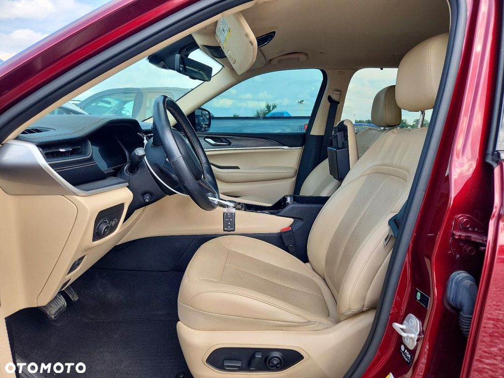 Jeep Grand Cherokee - 7
