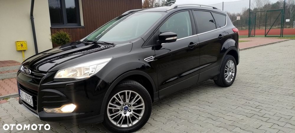 Ford Kuga 2.0 TDCi 2x4 Titanium - 4
