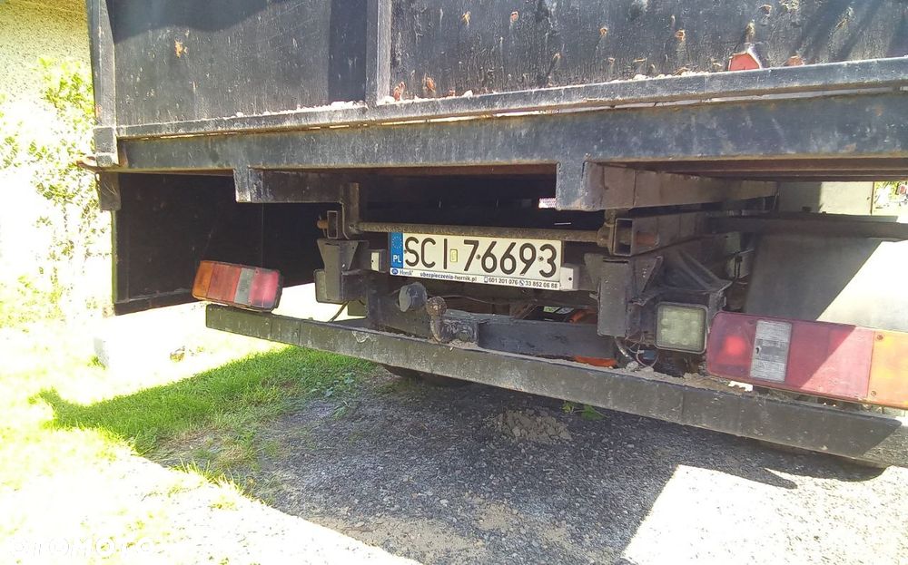 Mercedes-Benz 407-410 - 13