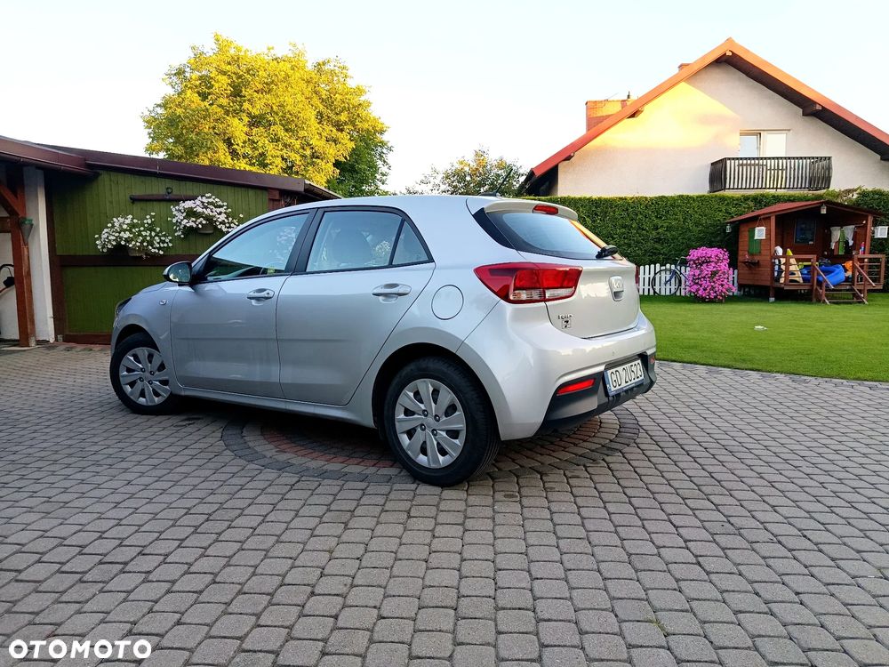 Kia Rio 1.2 M - 7