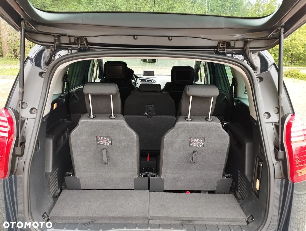 Peugeot 5008 HDI FAP 150 Allure - 9
