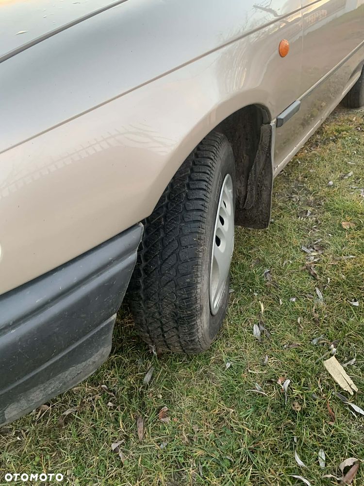 Opel Astra 1.4 GL - 4