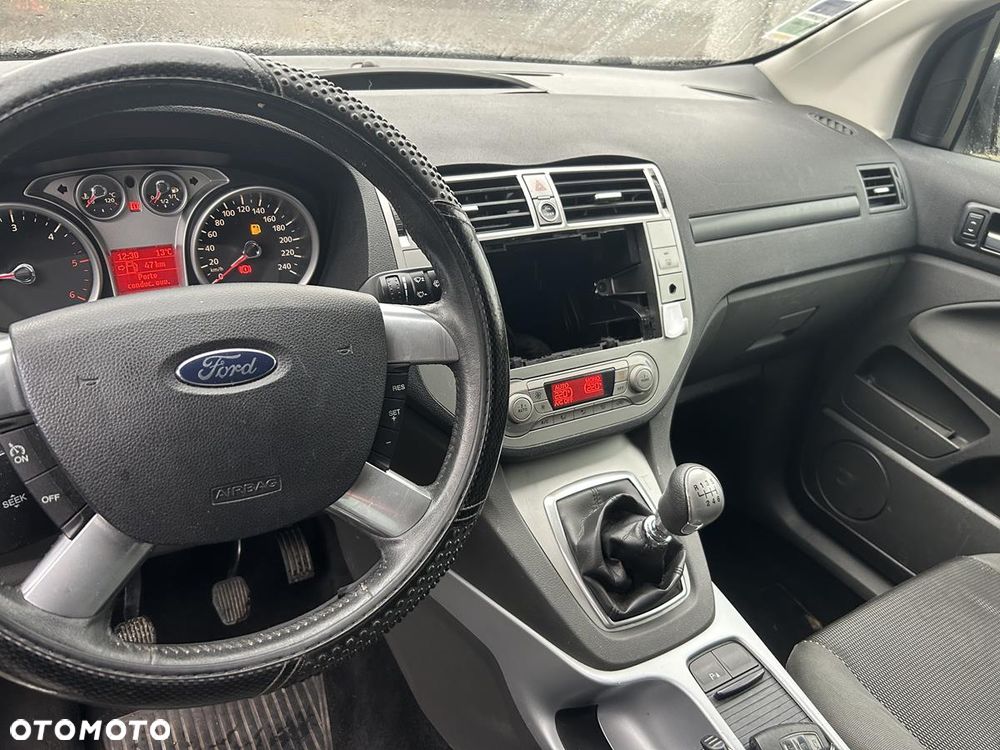 Ford Kuga 2.0 TDCi Titanium - 10