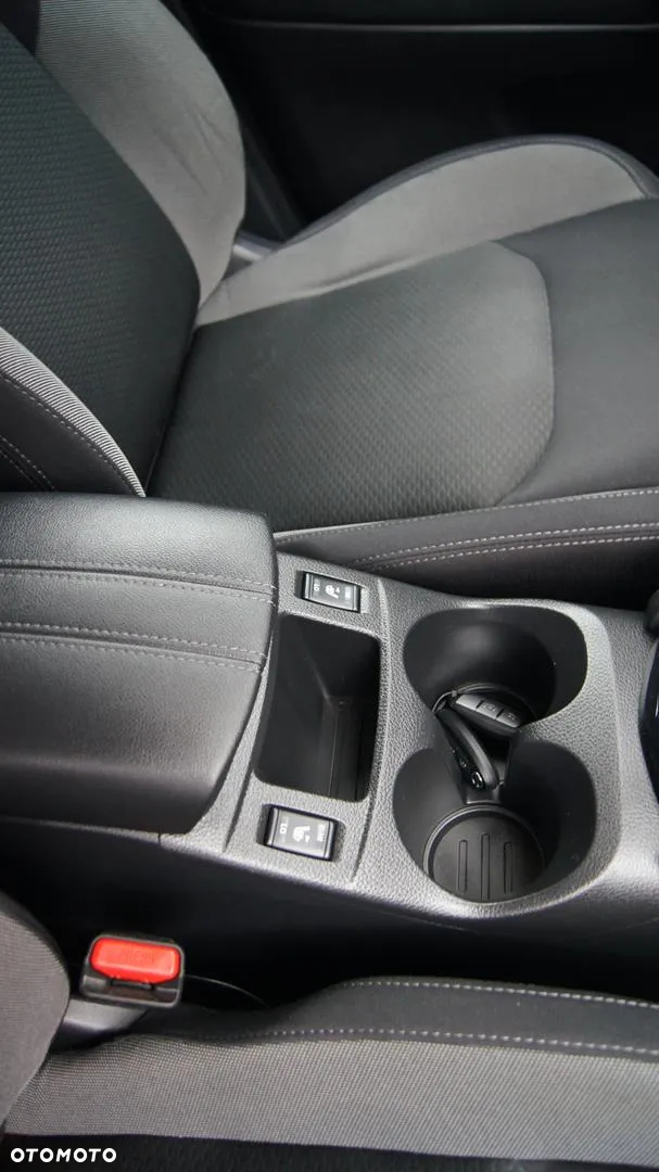 Nissan Qashqai 1.3 DIG-T N-Connecta - 23