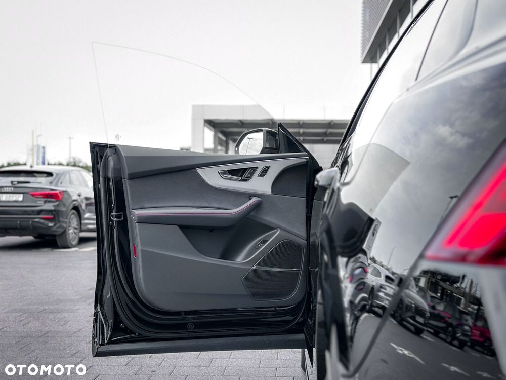 Audi Q8 - 14