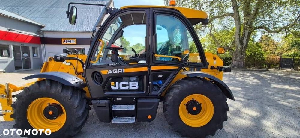 JCB 542-70 Agri - 5