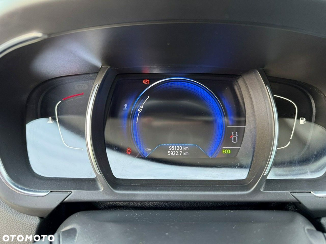 Renault Scenic - 8