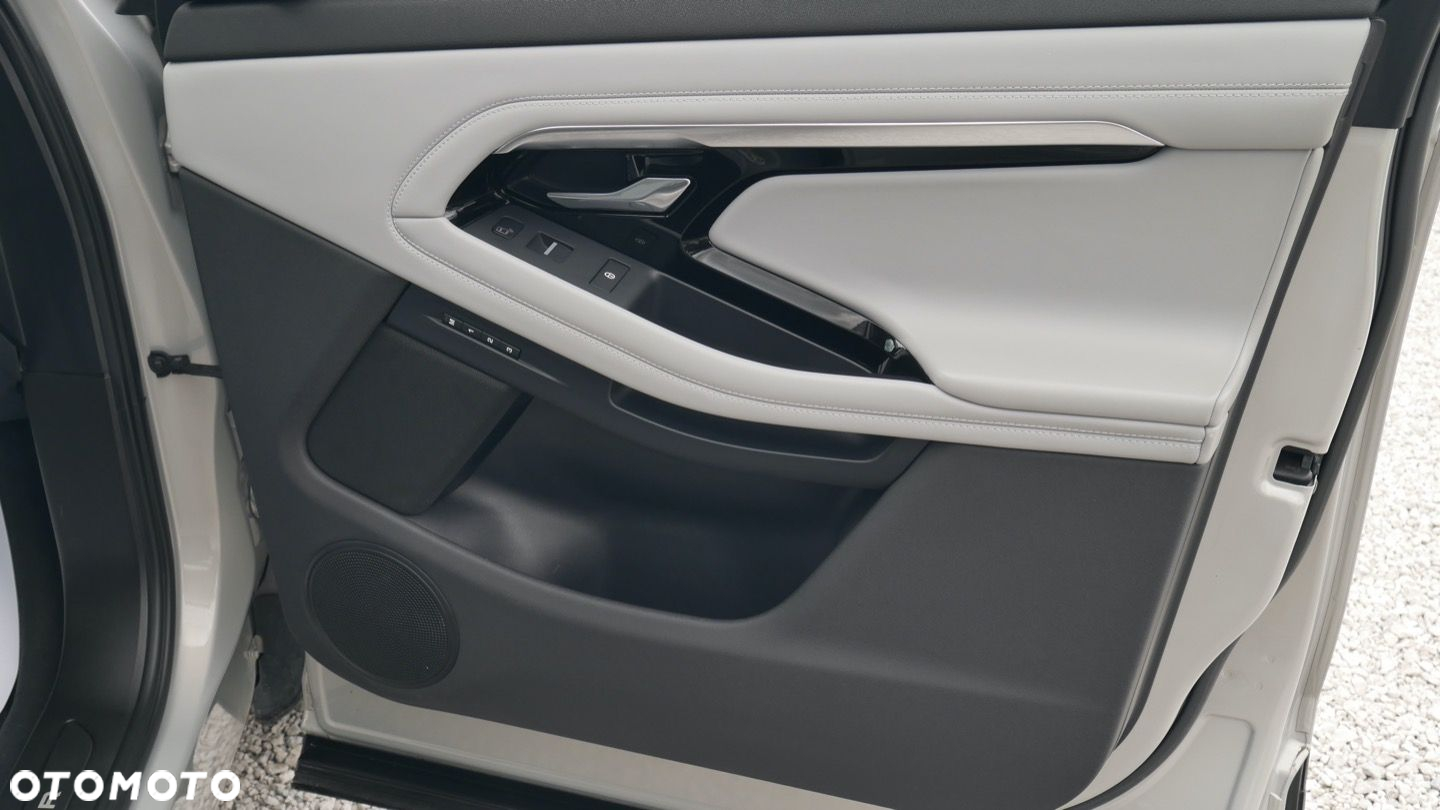 Land Rover Range Rover Evoque - 17