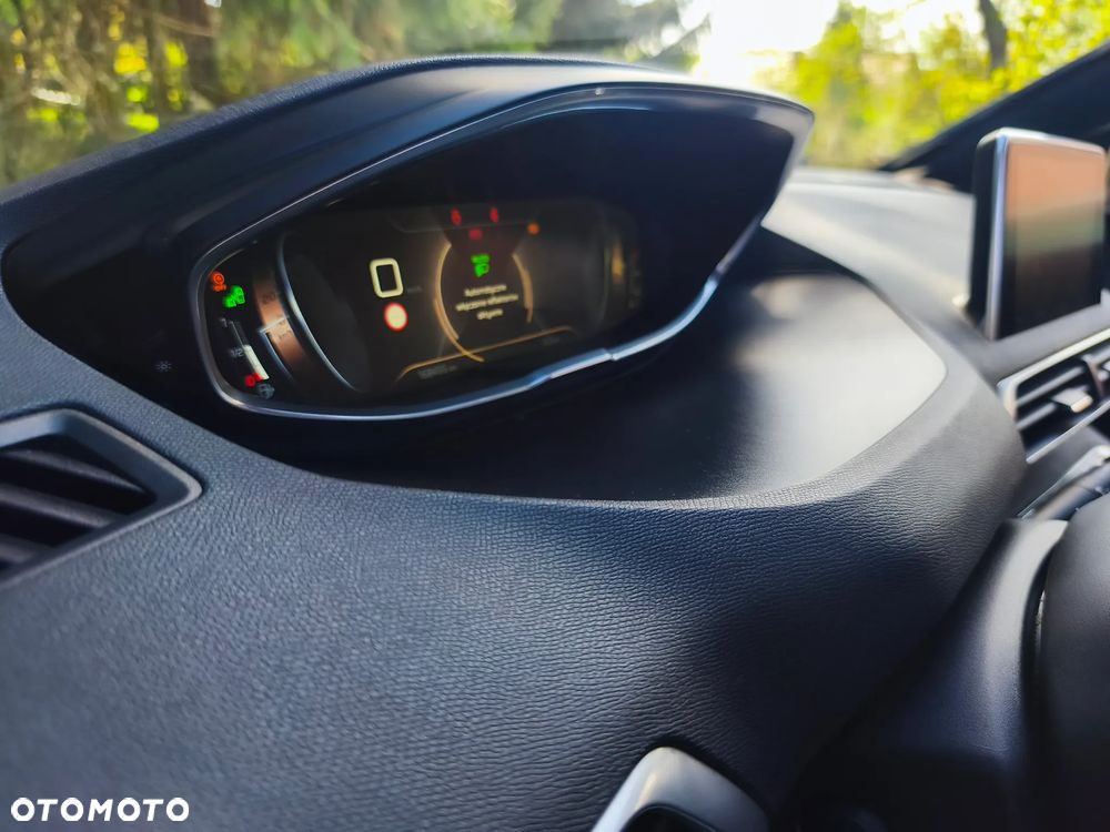 Peugeot 3008 HDi FAP 150 Allure - 29