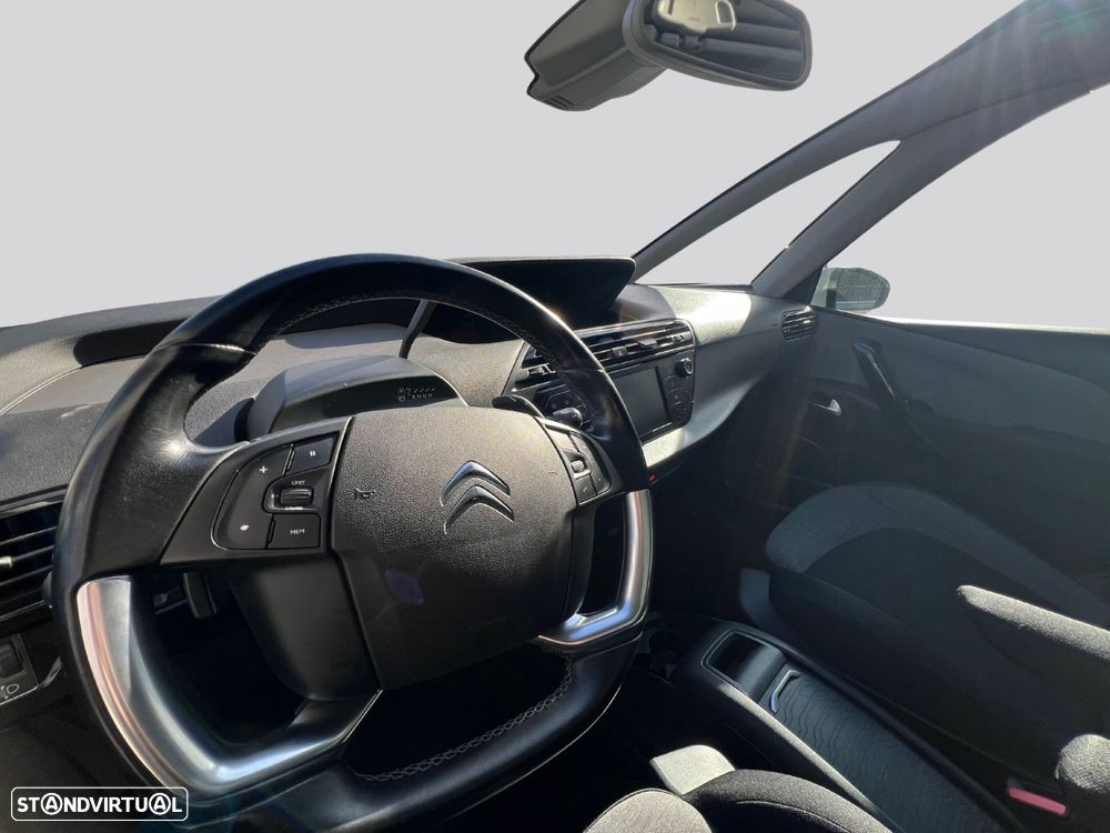 Citroën C4 Picasso - 12