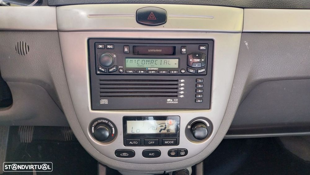 Chevrolet Nubira SW 1.6 CDX - 11